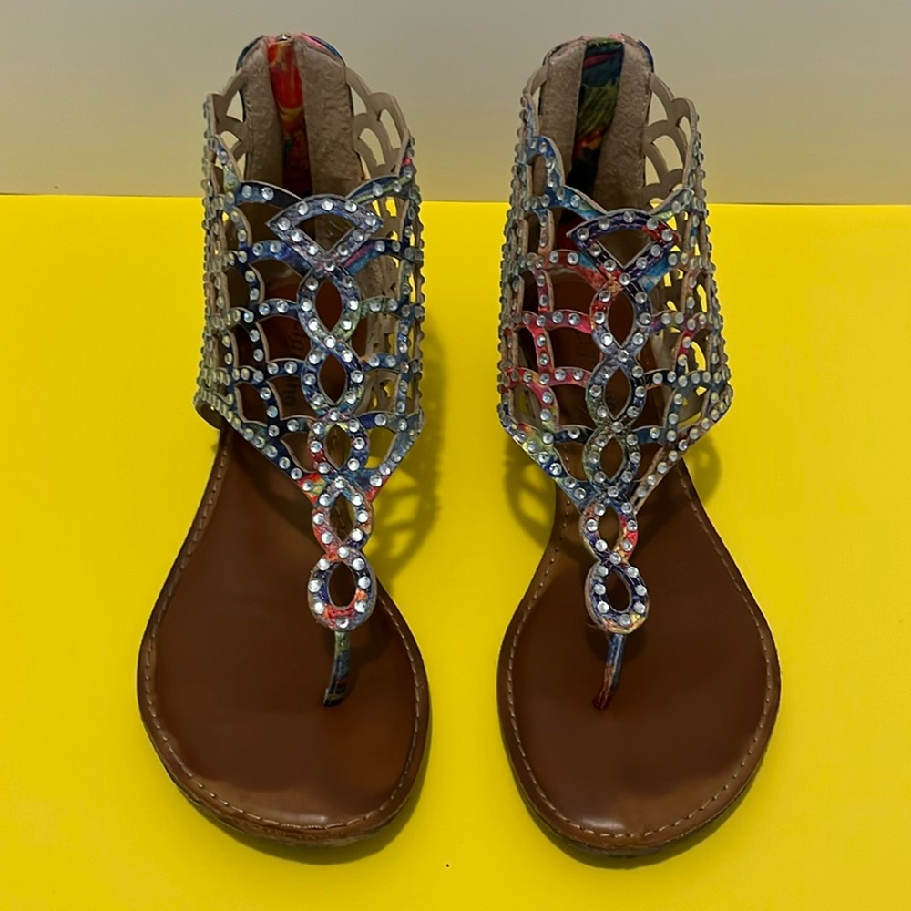 Zigi Soho, Melaa pink multi sandal